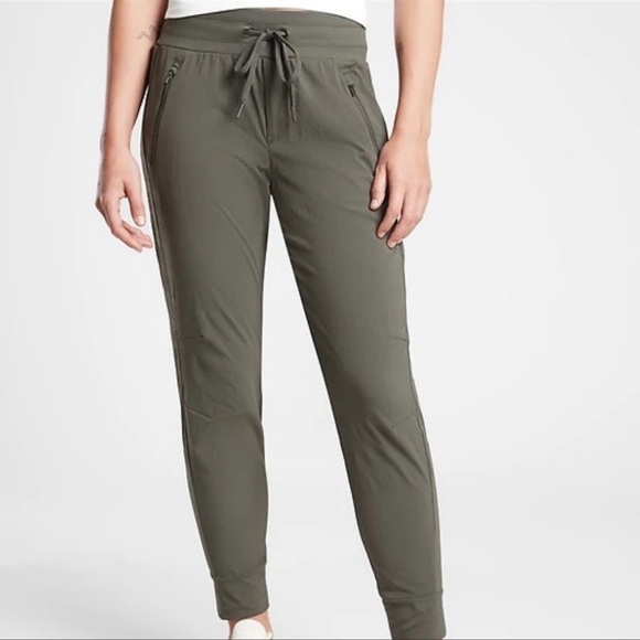 Athleta Pants - Athleta Trekkie North Jogger Olive Green Hiking Pants Size 6 #405726